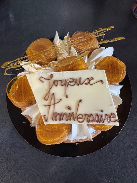 Gâteau d'anniversaire personnalisé
